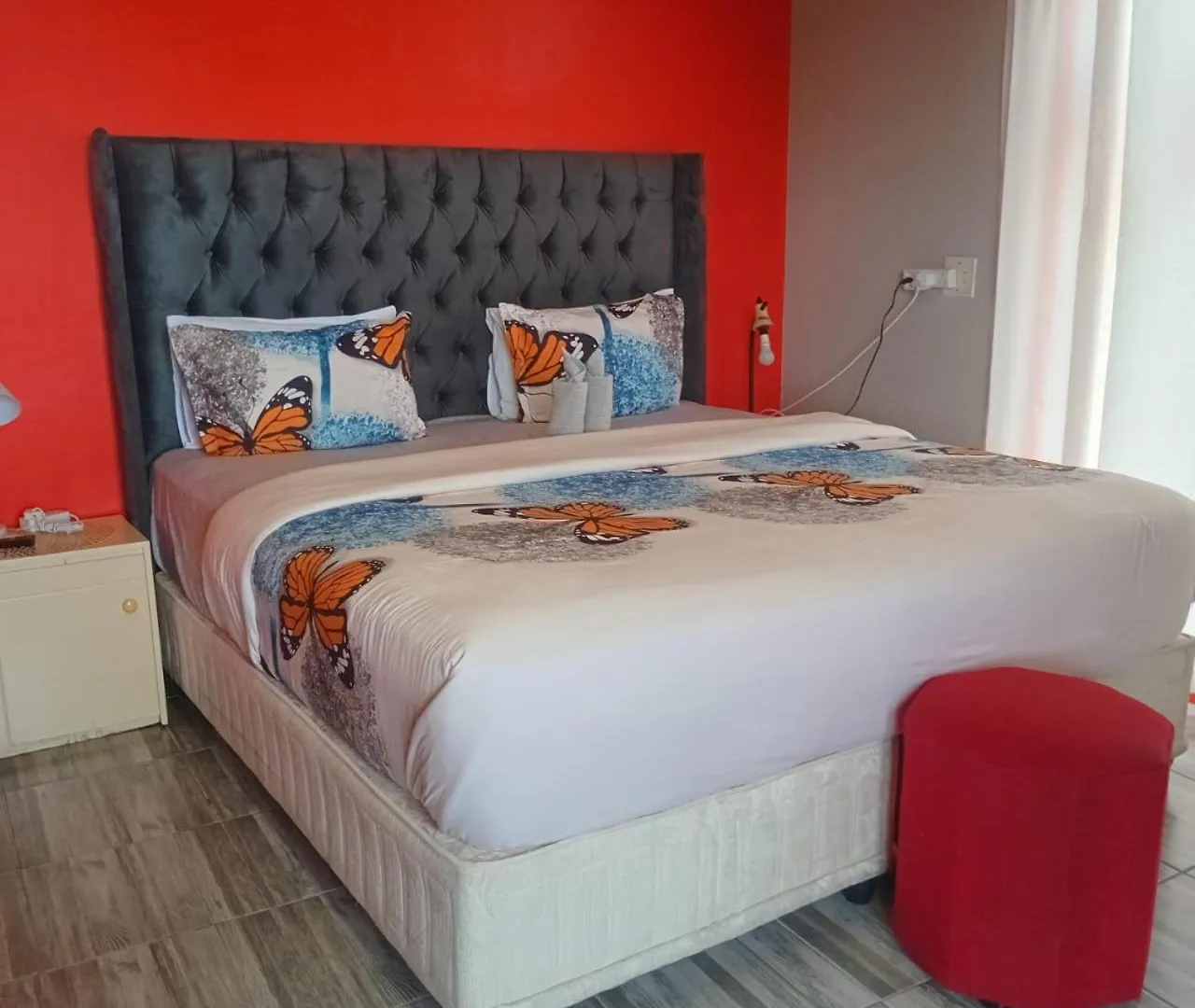 Apartment Neo & Ruks Guest House Boston Belleville Bellville